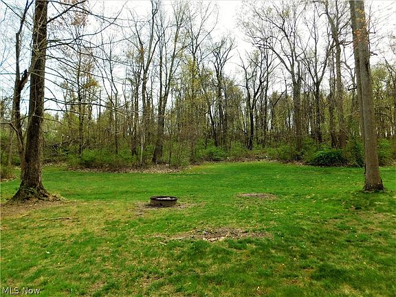 2nd image of 3210 Bay Rd SE