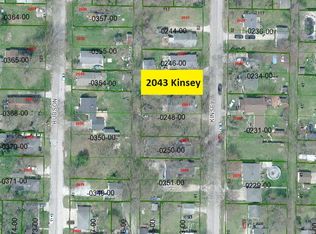 2043 Kinsey St, Muskegon, MI 49441