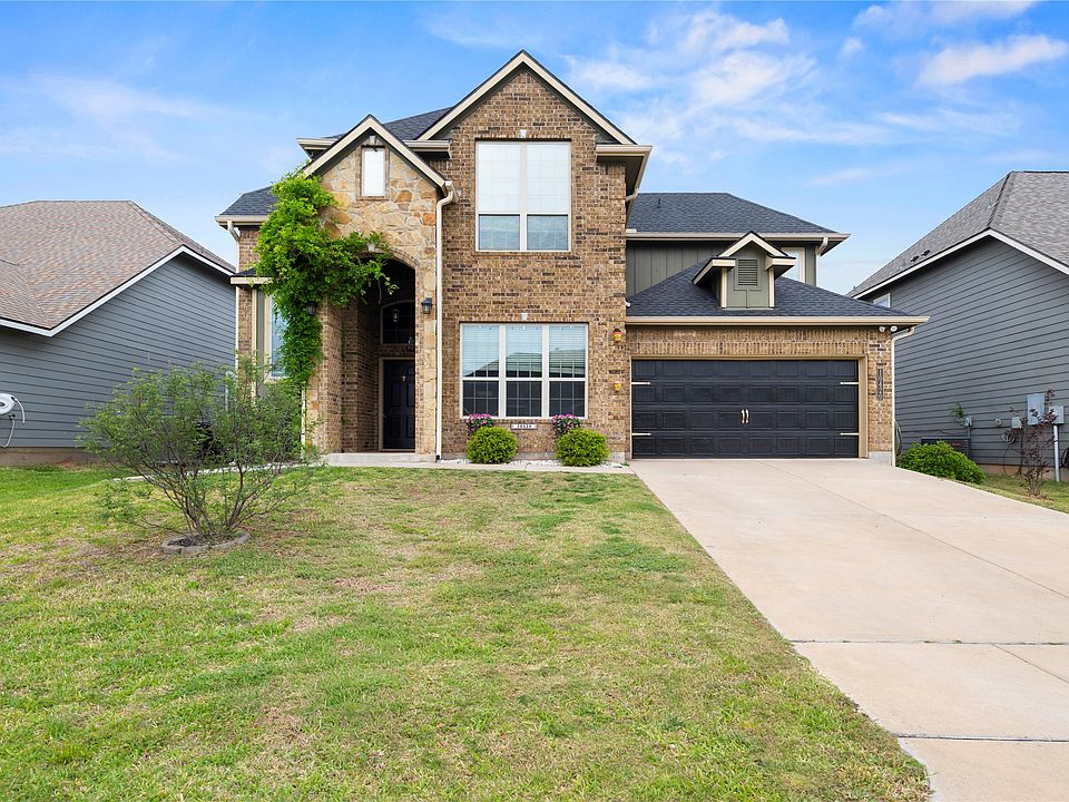 1st image of 10420 Langham Dr
