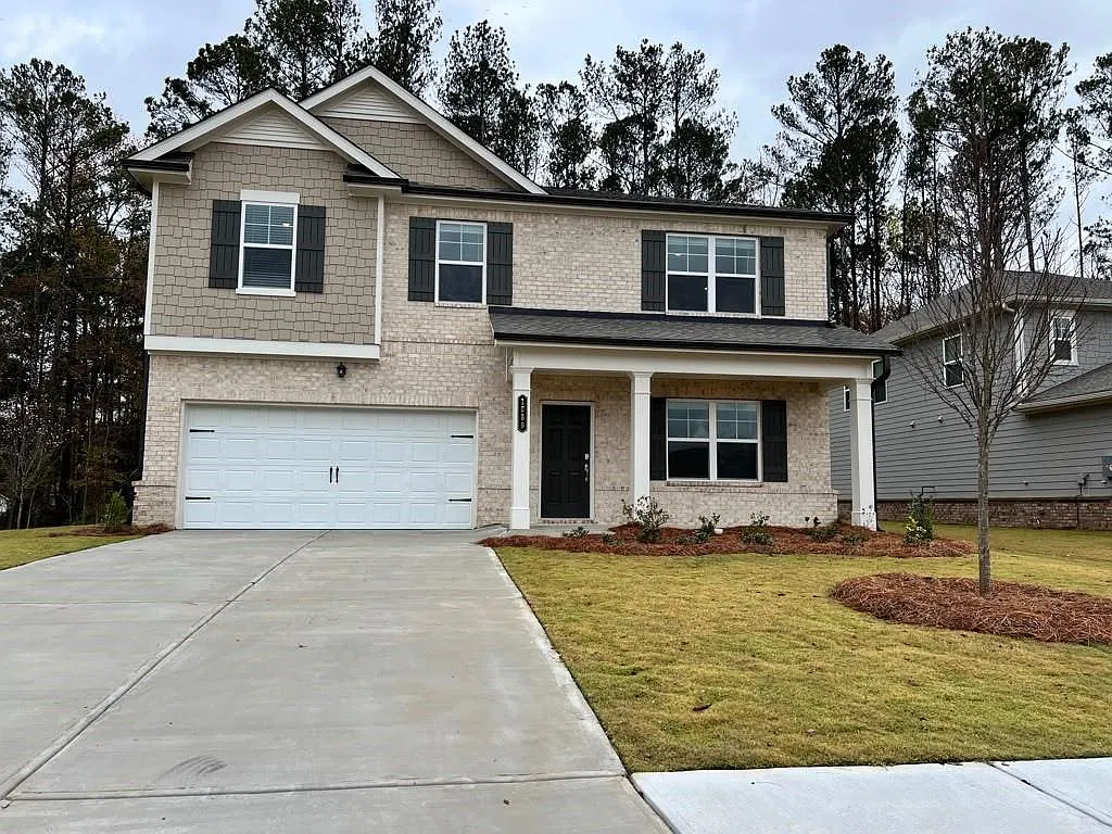 4 bed, 2.5 bath, 2542 sqft, $2,650 — Photo 2