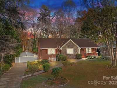 680 Grandview Dr NE, Concord, NC, 28025