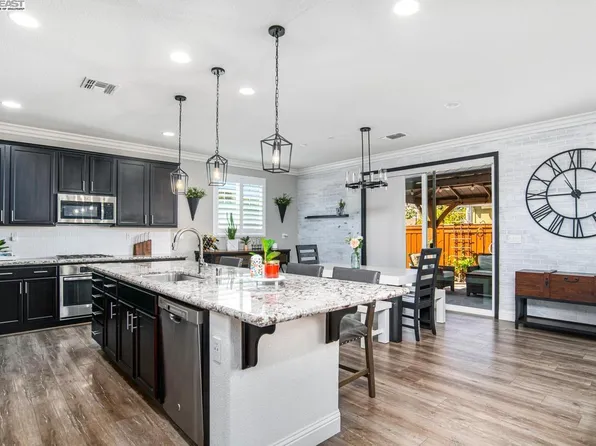 141 Kings Canyon Way, Oakley, CA 94561