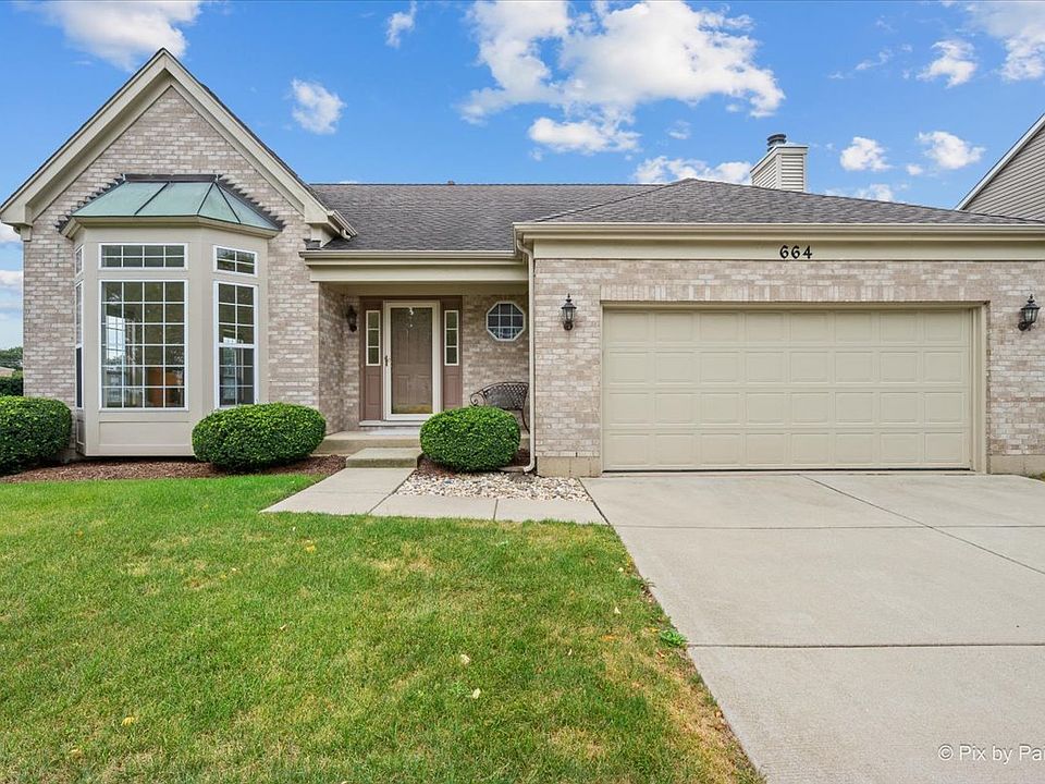 1st image of 664 Mayfair Dr