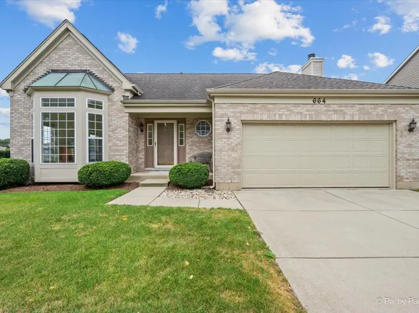 664 Mayfair Dr, Carol Stream, IL 60188