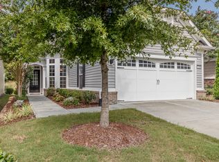 721 Bradhurst Pl, Cary, NC 27519
