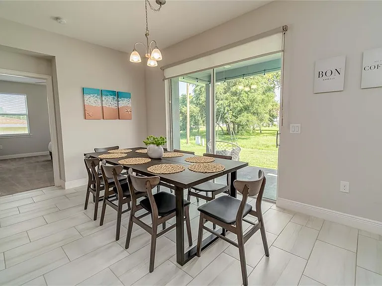 265 Annapolis Ln — Photo 18