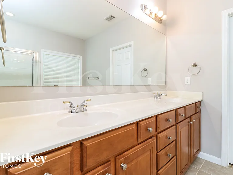 1460 Independence Trl — Photo 9