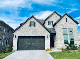 7755 La Haye Dr, Irving, TX 75063