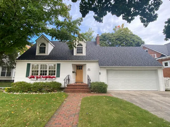 306 W Main St, Northville, MI 48167