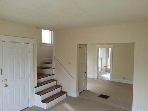 2nd image of 805 S 11th St