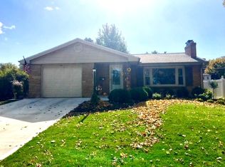 707 W 15th St, Sterling, IL 61081