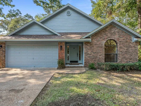 1740 Brookside Blvd, Tallahassee, FL 32301