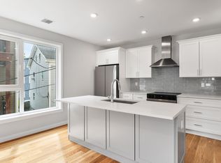 204-267 Old Colony Ave, Boston, MA 02127