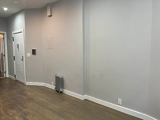 5th image of 291 Pleasant Ave #A