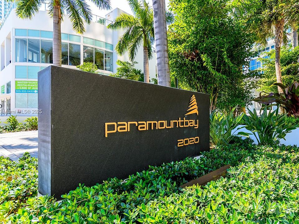 1st image of 2020 N Bayshore Dr APT 2005
