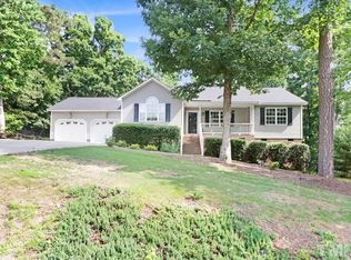 509 Kinsman Ct, Fuquay Varina, NC 27526