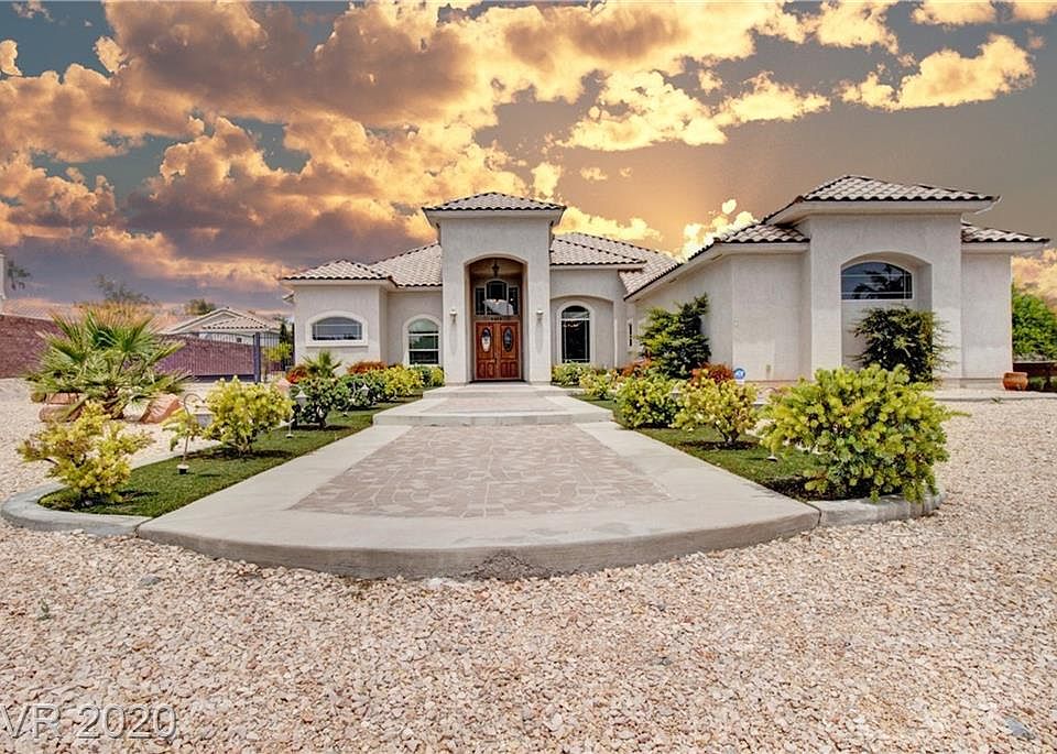 1st image of 9020 Hickam Ave