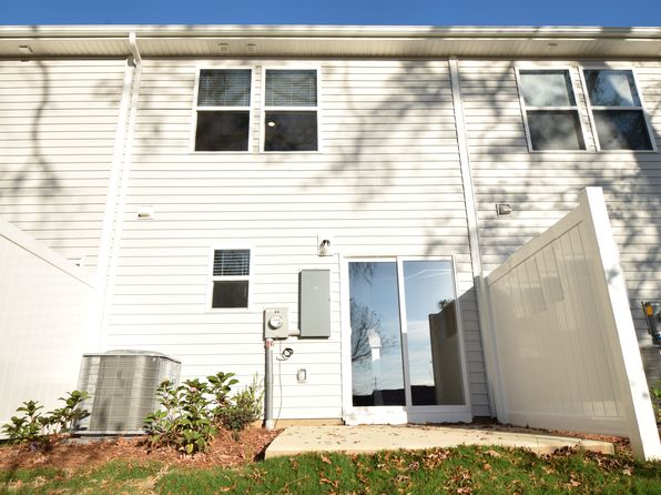 107 Villa Ln #4, Lincolnton, NC 28092