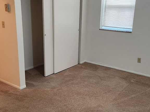 4th image of 970 Schopmann Dr APT 4
