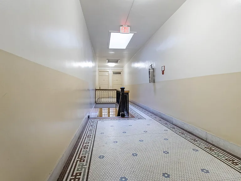 1724 T St NW #23 — Photo 21