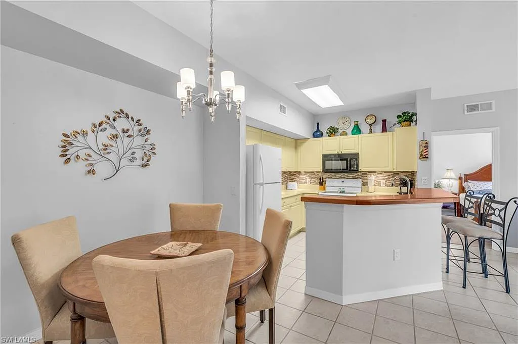 15645 Ocean Walk Circle - 213 - 213 — Photo 4