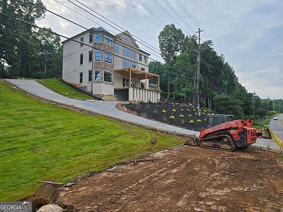 3rd image of 4404 Wigley Rd NE