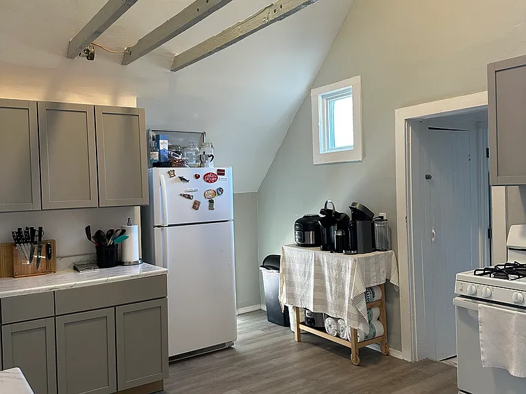 32 Edmonds St #2 — Photo 6