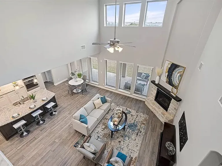 2037 Judge Fisk Ct — Photo 18