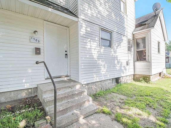 5th image of 1703 S Park St #0