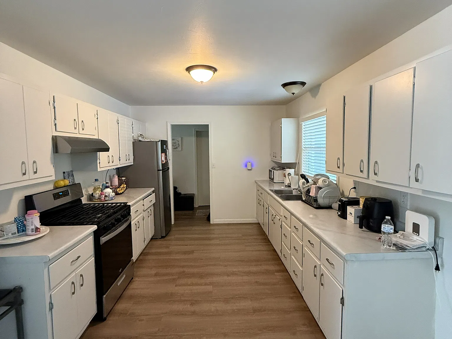 3 bed, 1250 sqft, $1,650 — Photo 3