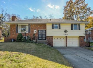 8829 E 57th St, Raytown, MO 64133