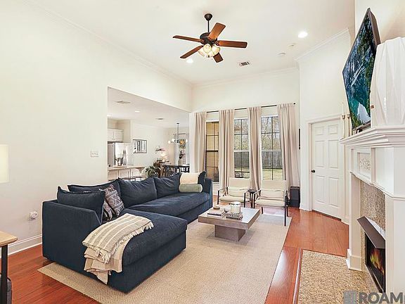 4th image of 9114 Magnolia Leaf Ave