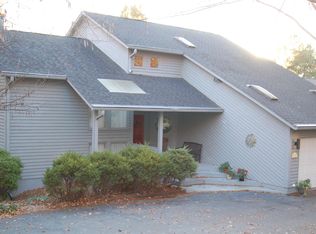 1504 Forest Hill Dr, Greensboro, NC 27410