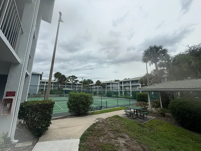 133 Oyster Bay Cir #150 — Photo 26