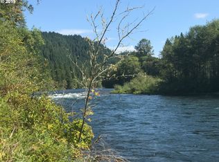 McKenzie Hwy, Vida, OR
