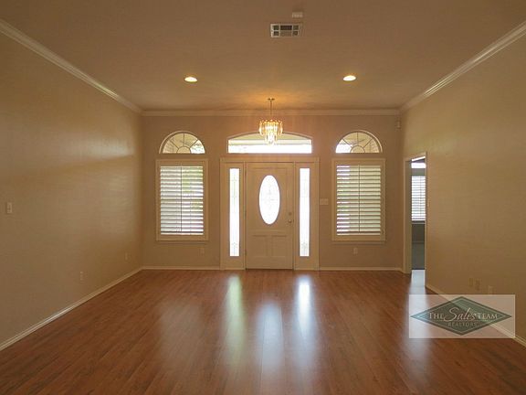 2nd image of 5729 Grassland Blvd