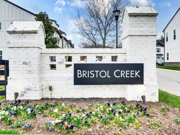 605 Bristol Creek Dr, Nashville, TN 37221