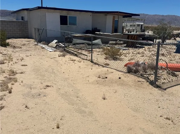 76876 El Paseo Dr, Twentynine Palms, CA 92277