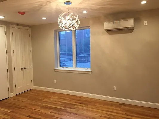 Rented by Metro Prop NY Corp | media 4