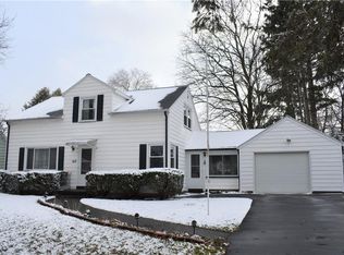 167 Laura Dr, Rochester, NY 14626