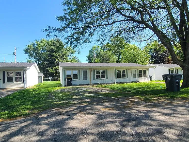 705 Lake Ave — Photo 1
