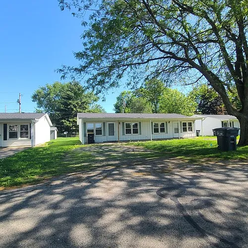 705 Lake Ave Photo 1