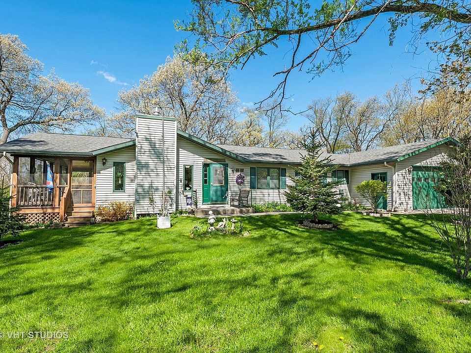 Come see the Ranch with so much to offer!!  Two car garage in the front!!!