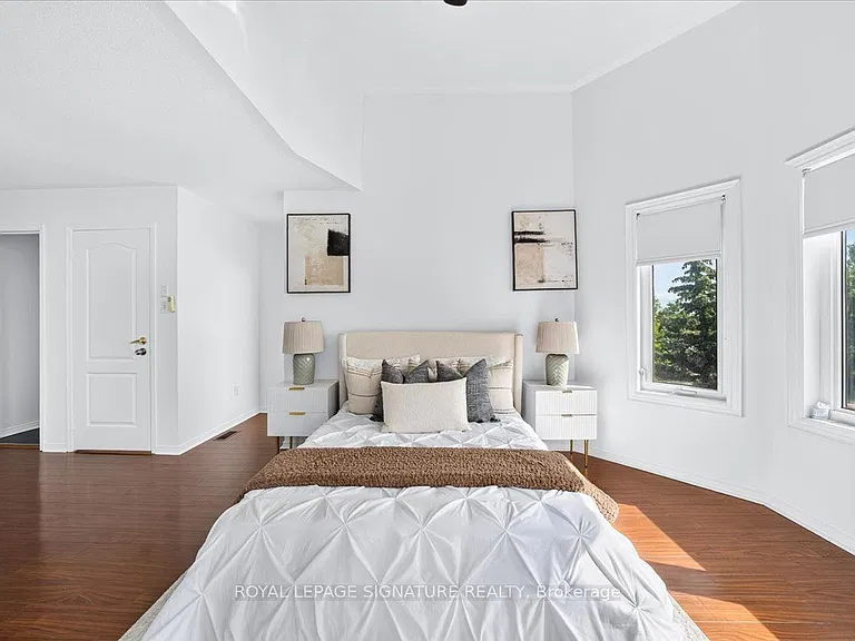735 New Westminster Dr #59 — Photo 36