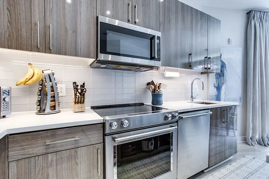 Amazing Condo Overlooking Adams Morgan! — Photo 2