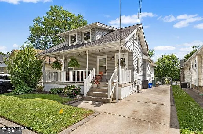 12 Eden Ave — Photo 23