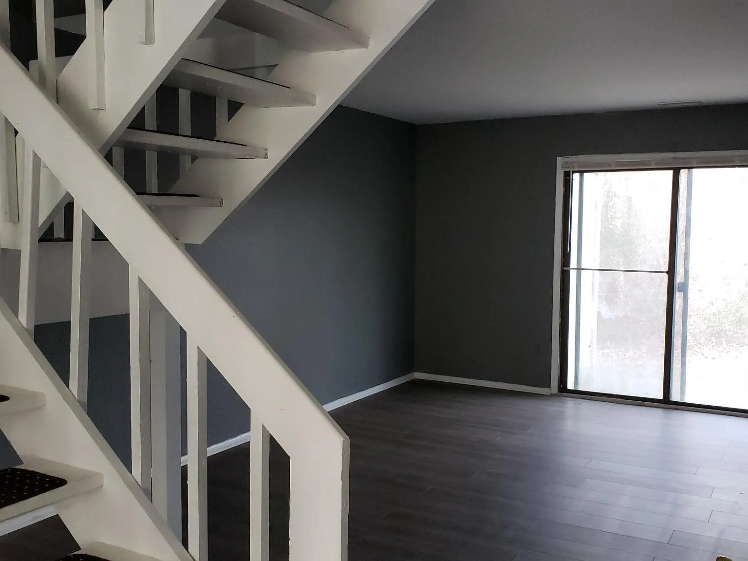 2 bed, 1.5 bath, 1376 sqft, $2,000 — Photo 2