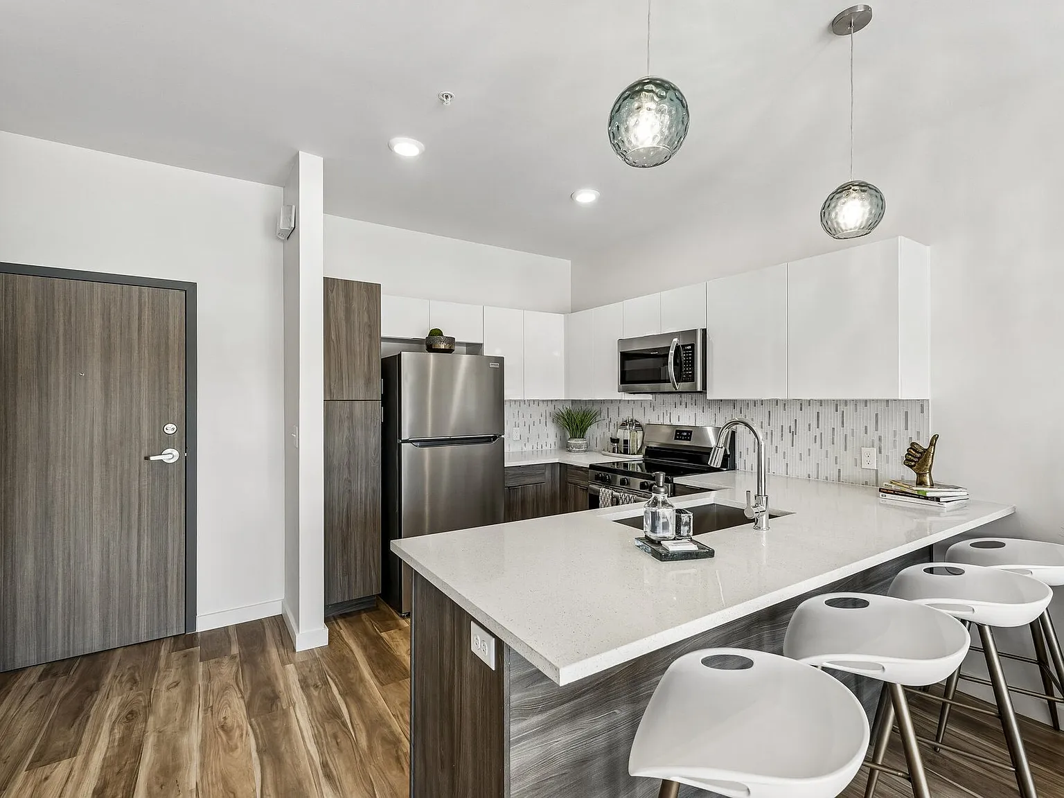 Nova Living — Photo 2