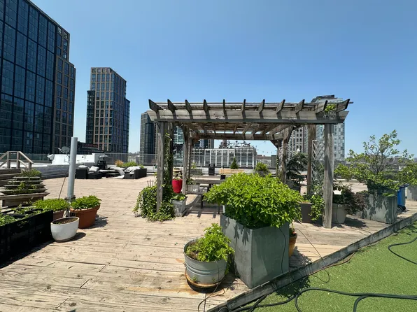 112 Lincoln Avenue image 11 of 13