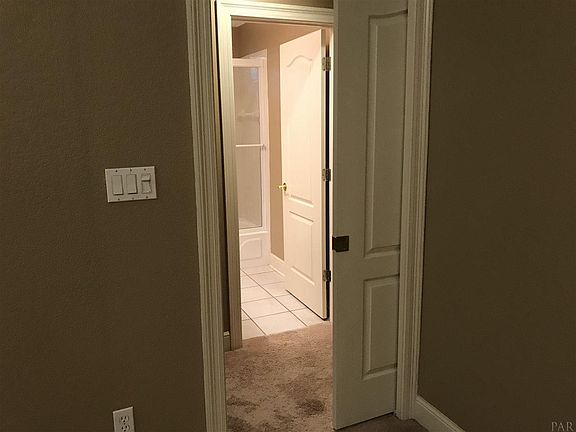 5th image of 1036 Bonita Dr